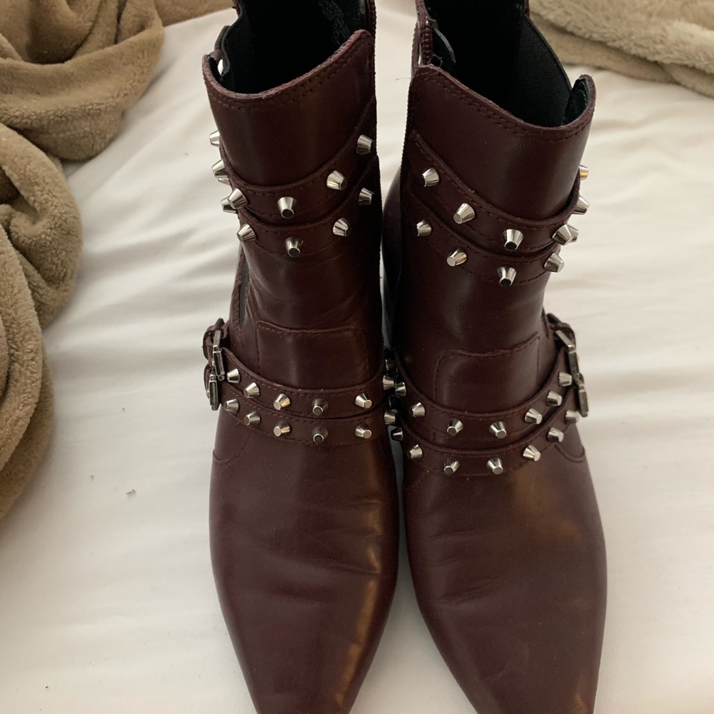 Kylie and Kendall Red boots